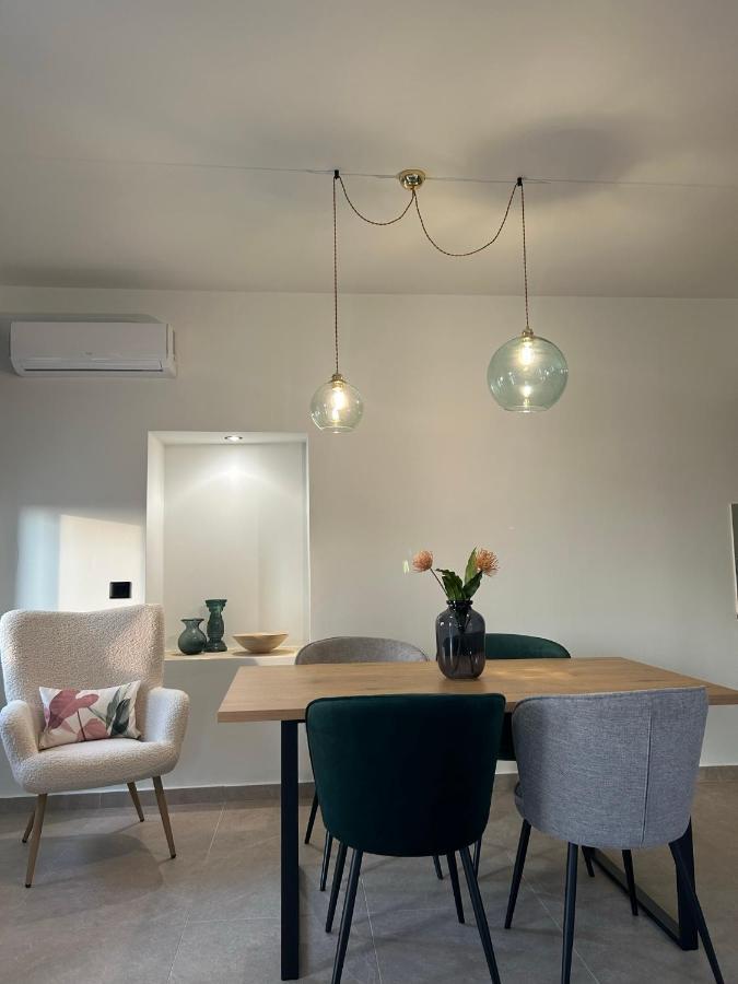 Piedra Luxury Apartments นาฟปลิโอ ภายนอก รูปภาพ