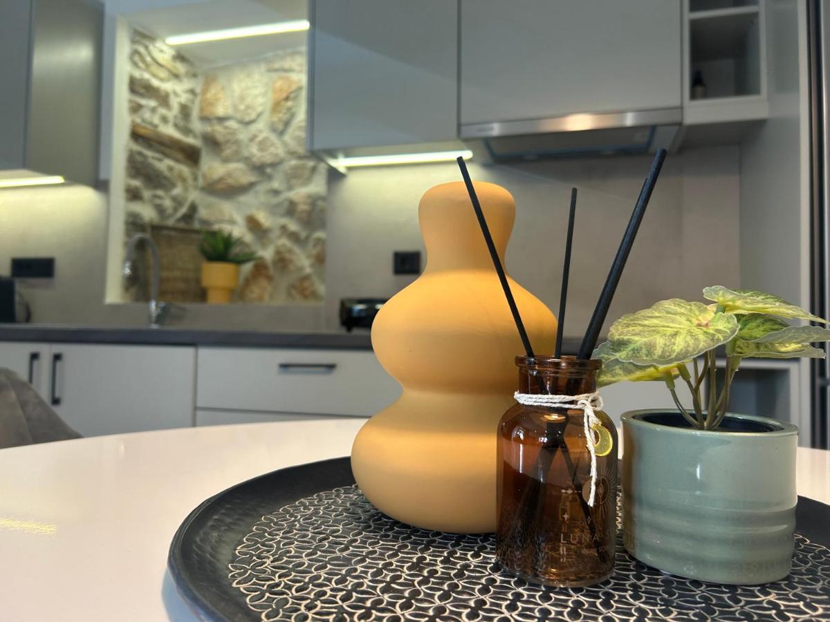 Piedra Luxury Apartments นาฟปลิโอ ภายนอก รูปภาพ